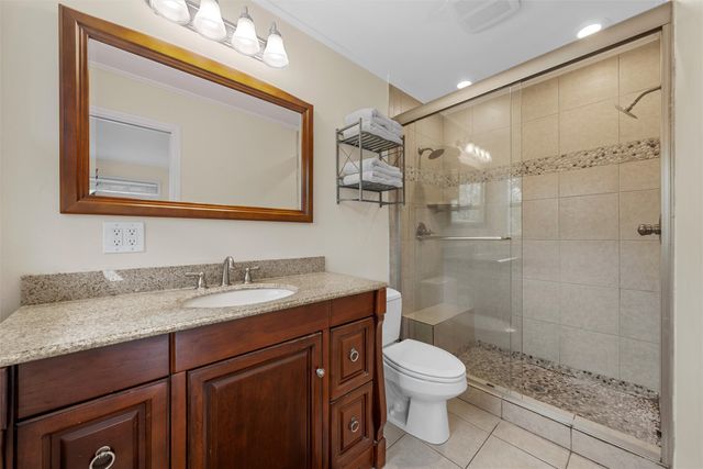 2306 Oak Cliff Drive, Waco, TX 76710