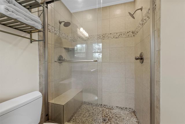 2306 Oak Cliff Drive, Waco, TX 76710