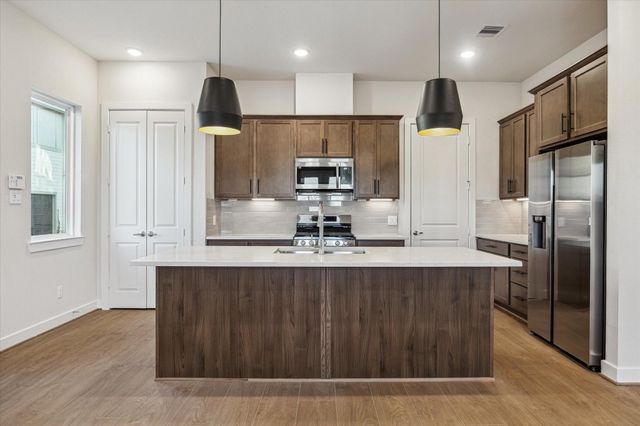 6517 Rena Street, Houston, TX 77092