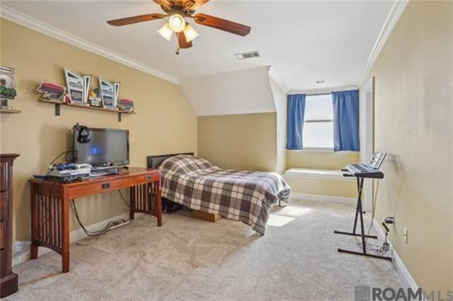 1056 Peninsula Drive, Slidell, LA 70460