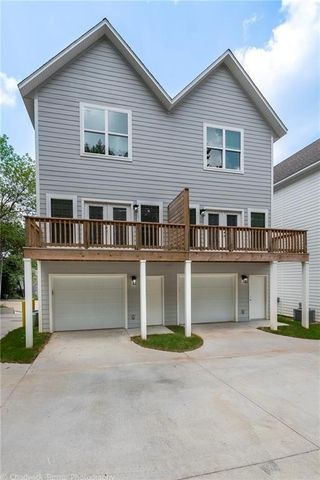 1512 N Gregg Avenue, Fayetteville, AR 72703