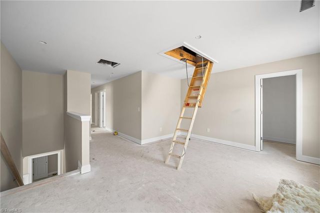333 Enclave Drive, Clemmons, NC 27012
