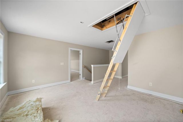 333 Enclave Drive, Clemmons, NC 27012
