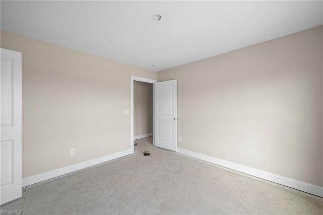 333 Enclave Drive, Clemmons, NC 27012