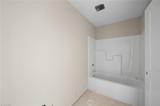 333 Enclave Drive, Clemmons, NC 27012