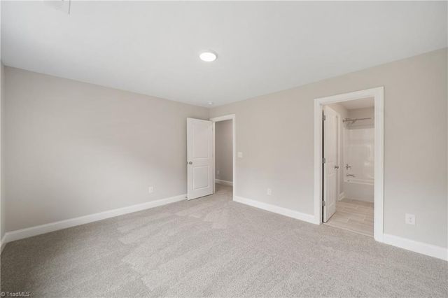 333 Enclave Drive, Clemmons, NC 27012