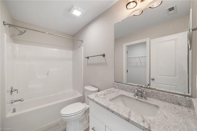 333 Enclave Drive, Clemmons, NC 27012