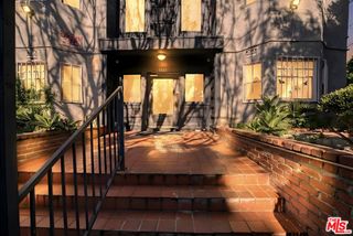 1513 W 12th Place, Los Angeles, CA 90015