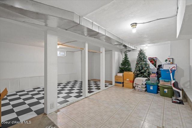 3300 N 4th ST, Coeur D'alene, ID 83815
