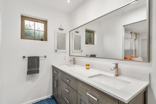909 Nicole Place, Santa Fe, NM 87505