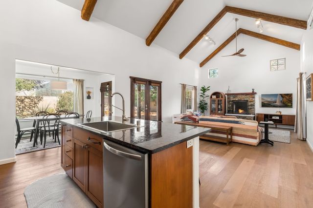 909 Nicole Place, Santa Fe, NM 87505