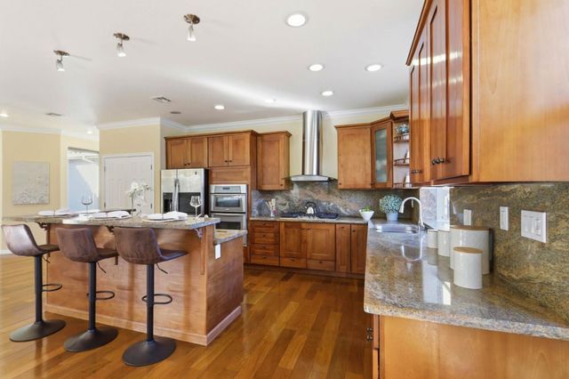 1352 S Stelling Road, Cupertino, CA 95014