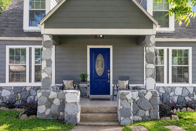 5737 Dorbrandt Street, Houston, TX 77023