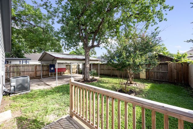 5737 Dorbrandt Street, Houston, TX 77023