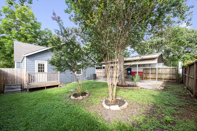 5737 Dorbrandt Street, Houston, TX 77023