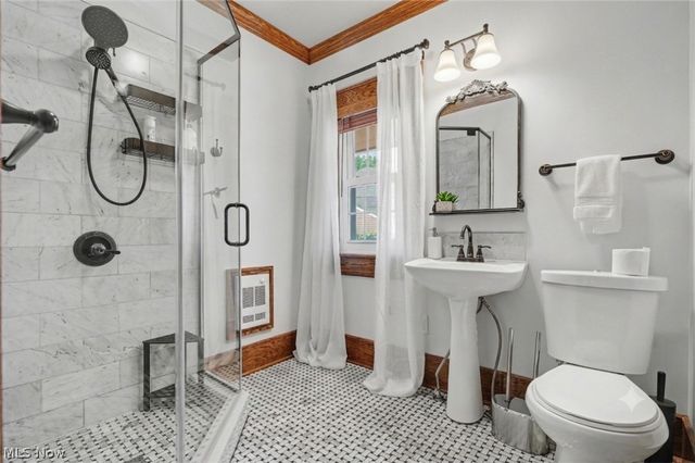 27 Borton Avenue, Akron, OH 44302