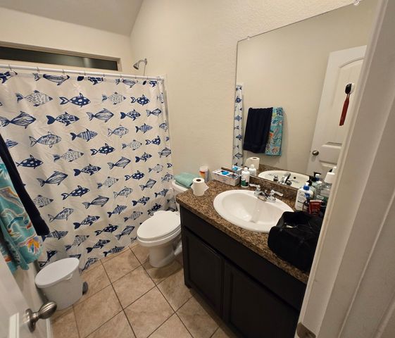 905 Walls Boulevard, Crowley, TX 76036