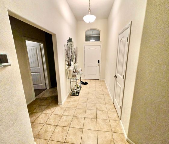 905 Walls Boulevard, Crowley, TX 76036