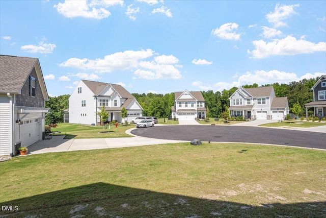 811 Bent Willow Drive, Clayton, NC 27527