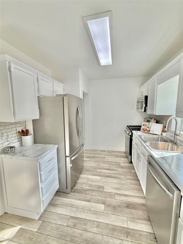 1441 56th Street, Des Moines, IA 50311