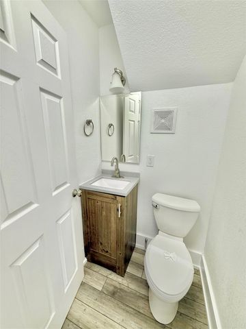 1441 56th Street, Des Moines, IA 50311