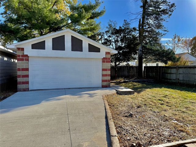 1441 56th Street, Des Moines, IA 50311