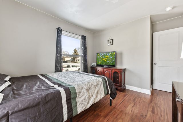 727 Lacy Avenue, Streamwood, IL 60107