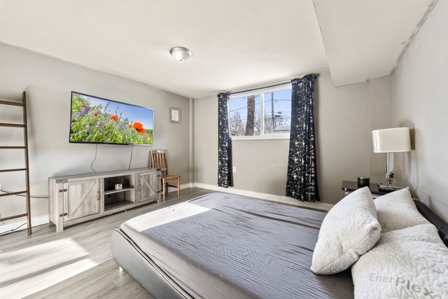 727 Lacy Avenue, Streamwood, IL 60107