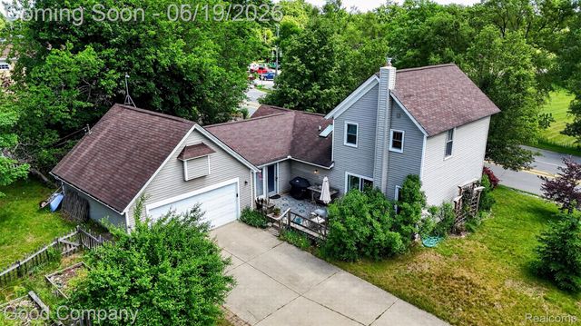 89 S Main Street, Village Of Clarkston, MI 48346