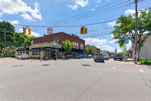 89 S Main Street, Village Of Clarkston, MI 48346