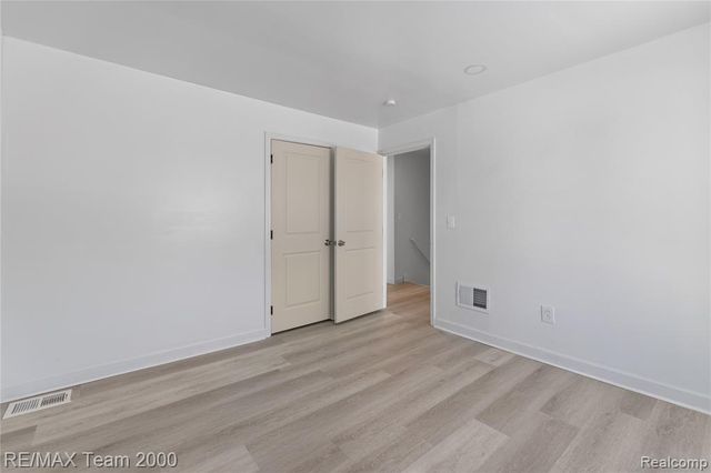 157 W Nevada Street, Detroit, MI 48203