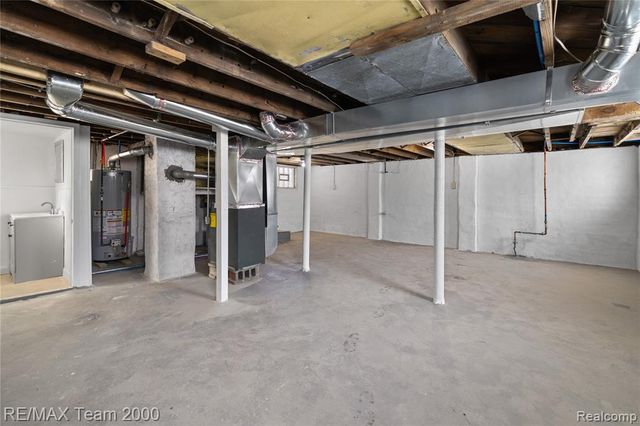 157 W Nevada Street, Detroit, MI 48203