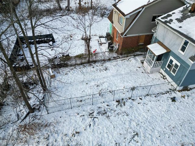 157 W Nevada Street, Detroit, MI 48203