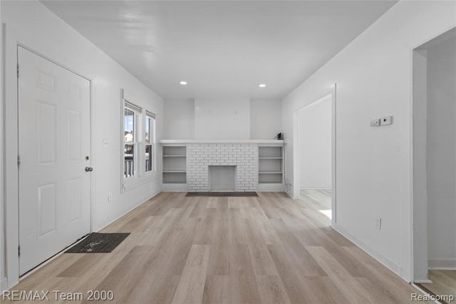 157 W Nevada Street, Detroit, MI 48203