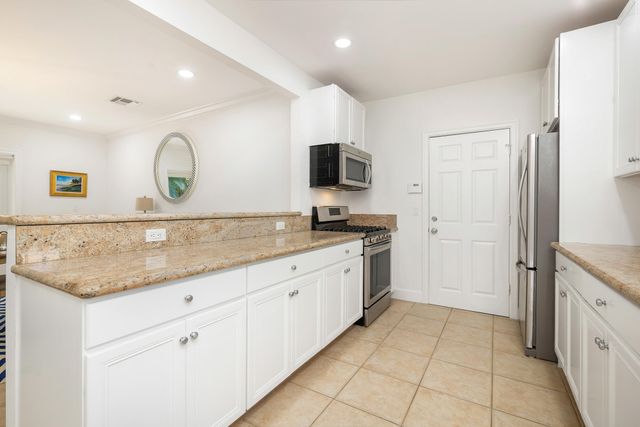 230 Osceola Way, Palm Beach, FL 33480