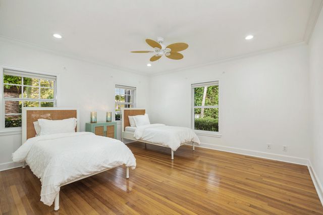 230 Osceola Way, Palm Beach, FL 33480