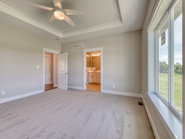 792 E Sweet Briar Lane, Monroe, MI 48161