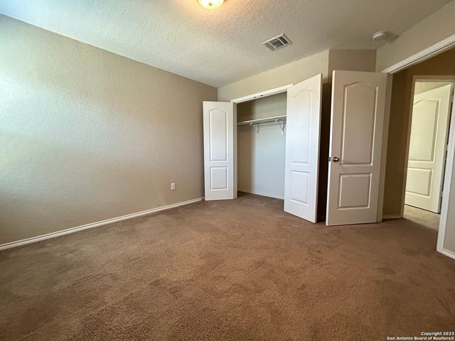 9606 PLEASANTON SQ, San Antonio, TX 78221