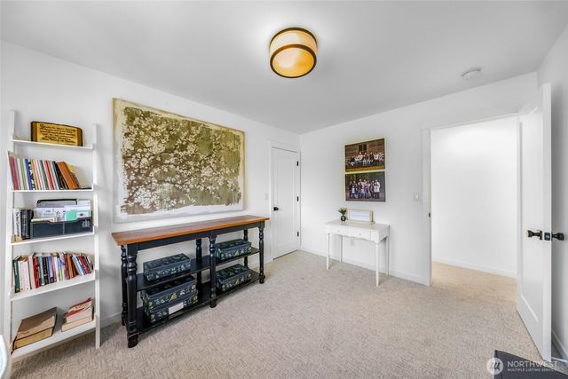 548 Sunrise Drive, Lynden, WA 98264