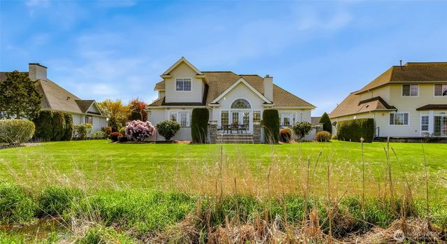 548 Sunrise Drive, Lynden, WA 98264