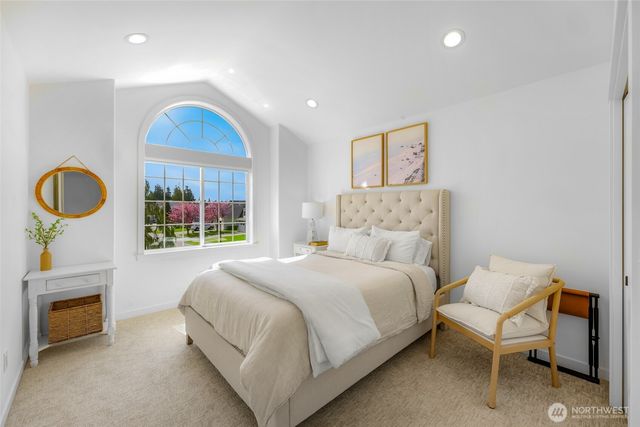 548 Sunrise Drive, Lynden, WA 98264