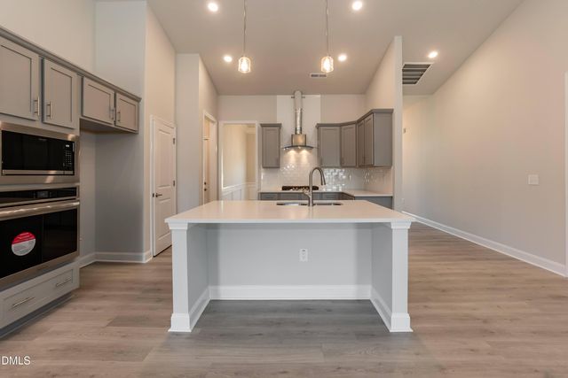 32 Killarney Avenue, Lillington, NC 27546