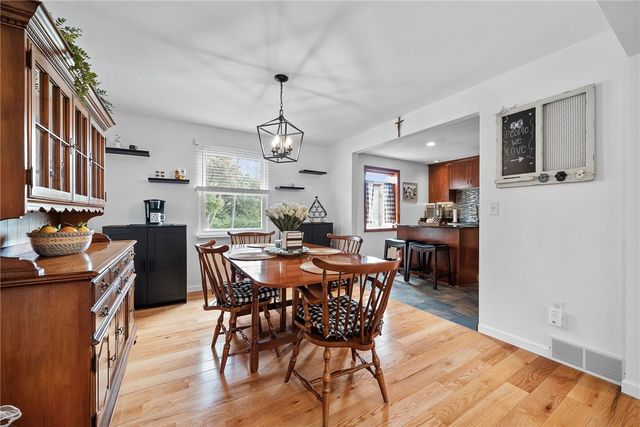 4698 Pembroke Ct, Hampton, PA 15101