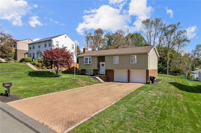 4698 Pembroke Ct, Hampton, PA 15101