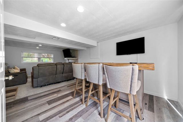 4698 Pembroke Ct, Hampton, PA 15101