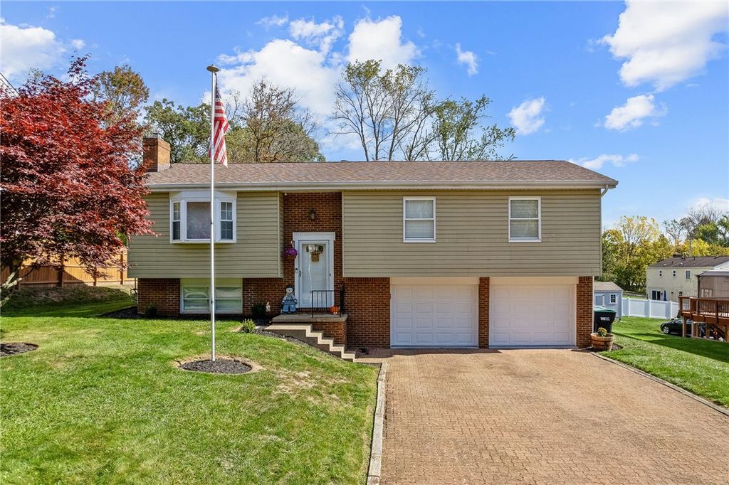 4698 Pembroke Ct, Hampton, PA 15101