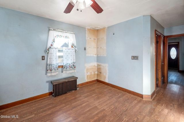 32 Mount Stuart Road, Rotterdam, NY 12304