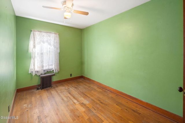 32 Mount Stuart Road, Rotterdam, NY 12304