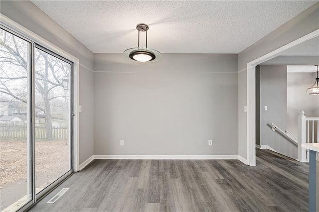 3408 NW 84th Terrace, Kansas City, MO 64154