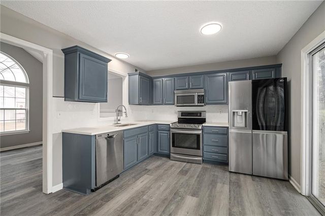 3408 NW 84th Terrace, Kansas City, MO 64154